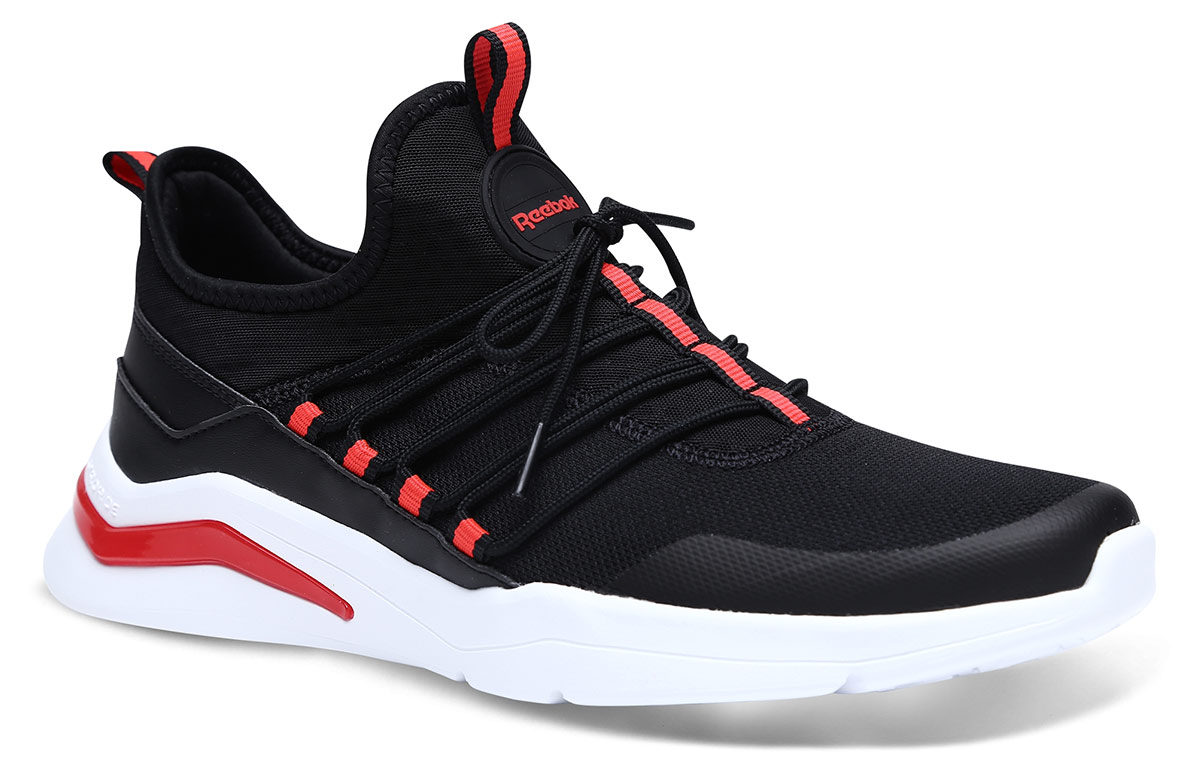 Lookbook Reebok Royal Astrostorm ''Zwart Wit Rood'' CN5786