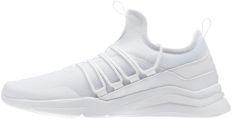 Reebok Royal Astrostorm Sepatu Lari Putih BS6811 Buy Reebok Royal Astrostorm Sepatu Lari Putih BS6811
