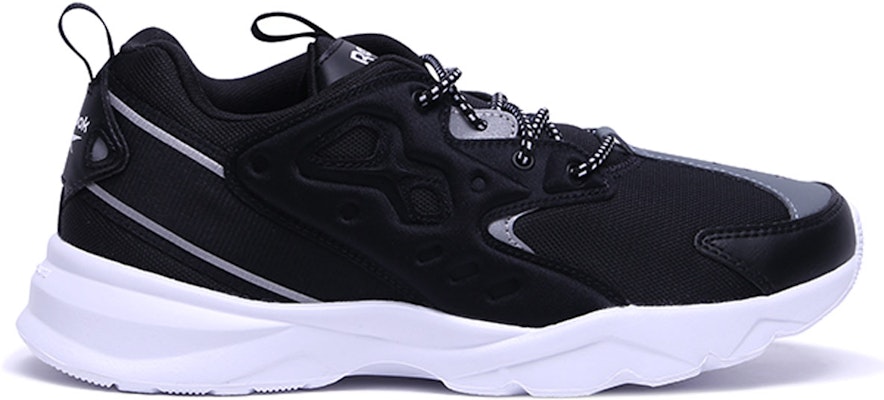 锐步皇家Blaze 2.0黑色跑鞋 EG8358 Order 锐步皇家Blaze 2.0黑色跑鞋 EG8358