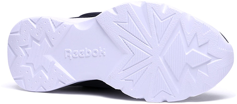 锐步皇家Blaze 2.0黑色跑鞋 EG8358 Details for 锐步皇家Blaze 2.0黑色跑鞋 EG8358