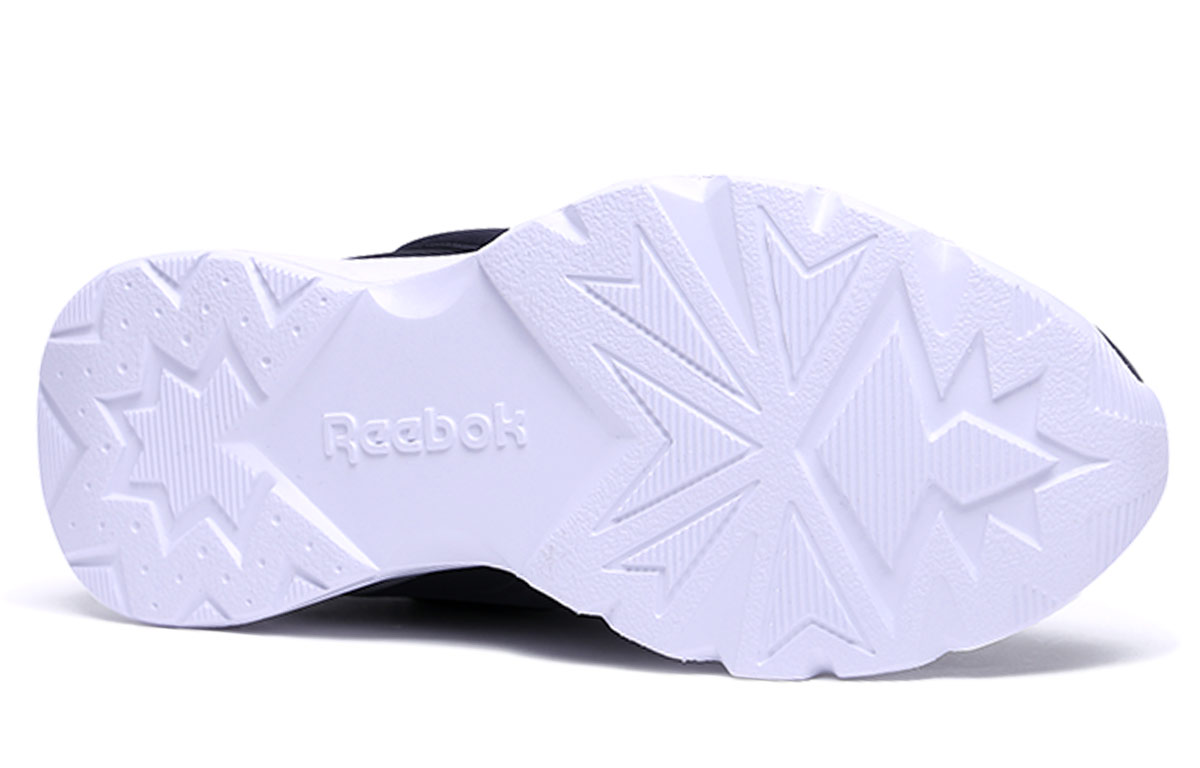 Details for Reebok Royal Blaze 2.0 Chaussures de Running Noires. EG8358