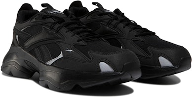 リーボック ロイヤルブリッジ4 ブラック GV7138 Lookbook リーボック ロイヤルブリッジ4 ブラック GV7138