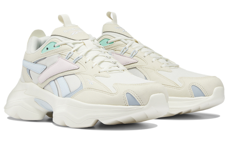 Lookbook 锐步皇家桥4代 '粉笔米黄色蓝' GW8946