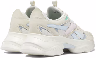 Shop Reebok Royal Bridge 4 '粉筆雪青藍' GW8946
