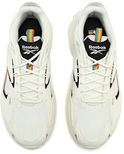 リーボック ロイヤルブリッジ4 ランニングシューズ (白) GX6335 Shop リーボック ロイヤルブリッジ4 ランニングシューズ (白) GX6335