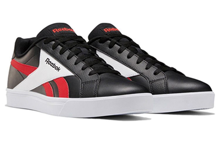 Lookbook Reebok Royal Complete 3 Low Sepatu Lari Hitam FV0249