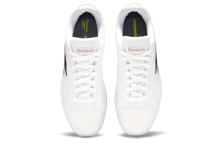 Shop リーボック ロイヤル コンプリート ロー "快適通気ホワイト" GZ9300