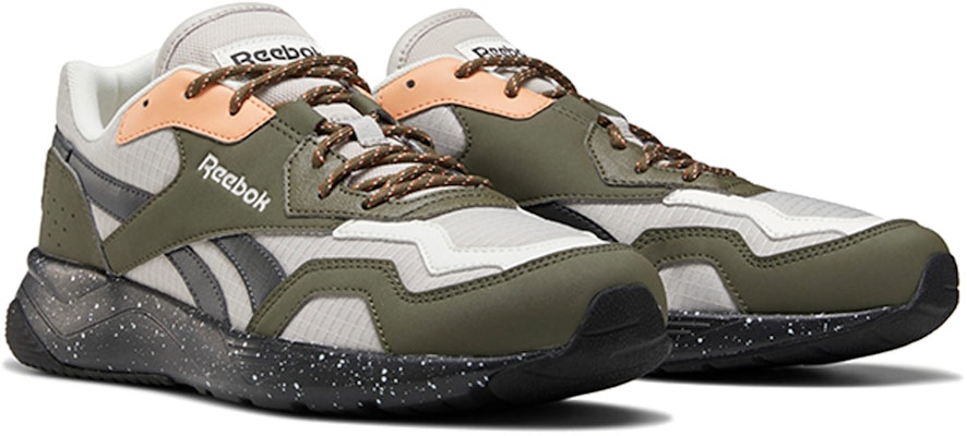 Reebok Royal Dashonic 2.0 'Abu Hijau Jingga' EG9403 Lookbook Reebok Royal Dashonic 2.0 'Abu Hijau Jingga' EG9403
