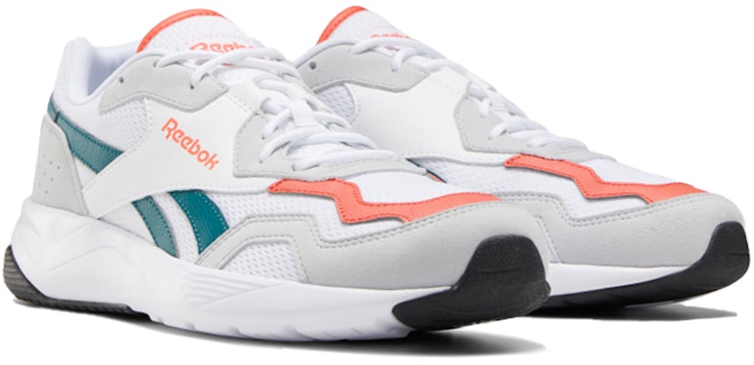 Reebok Royal Dashonic 2.0 Putih EF7706 Lookbook Reebok Royal Dashonic 2.0 Putih EF7706