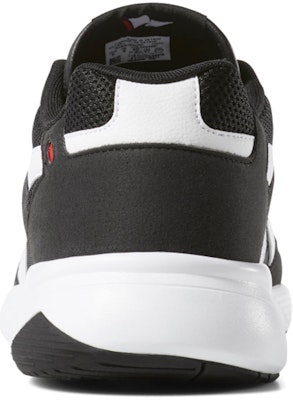 Reebok Royal Dashonic 復古運動慢跑鞋 黑色 Purchase Reebok Royal Dashonic 復古運動慢跑鞋 黑色