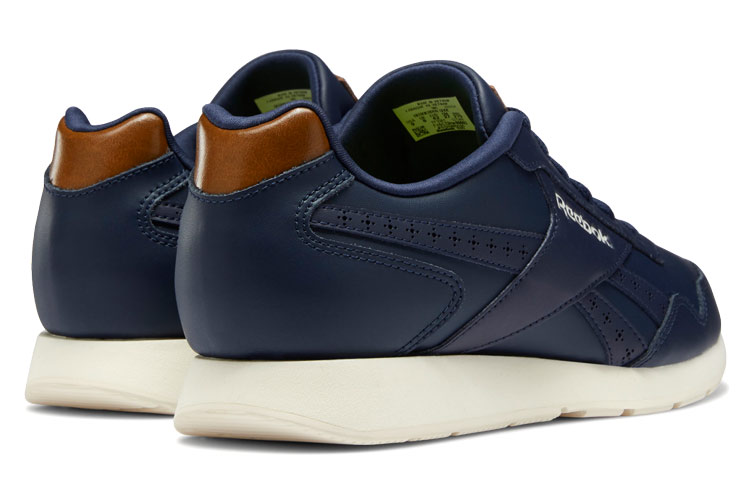 Shop 锐步Royal Glide低帮休闲鞋'蓝棕' G55968