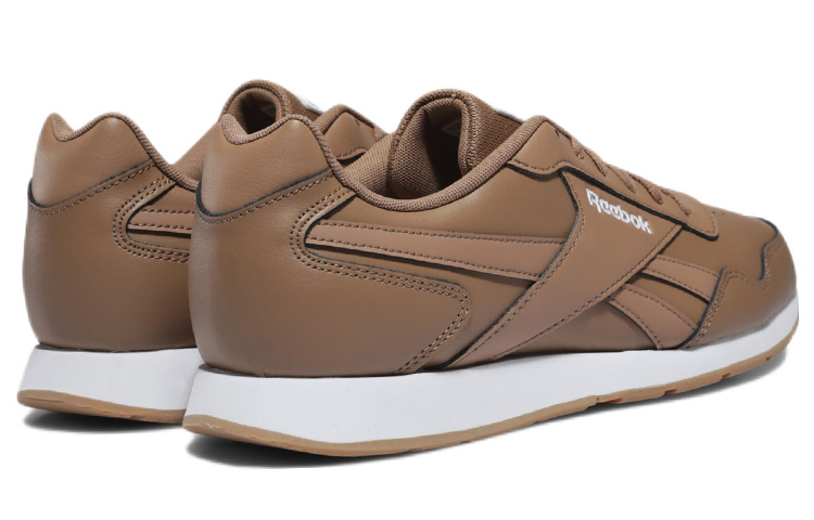 Shop Reebok Royal Glide 復古 低幫 跑步鞋 男款 棕色