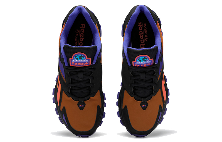 Shop Reebok Royal Hyperium 'Hitam Ungu Kasut Lari' FX2382