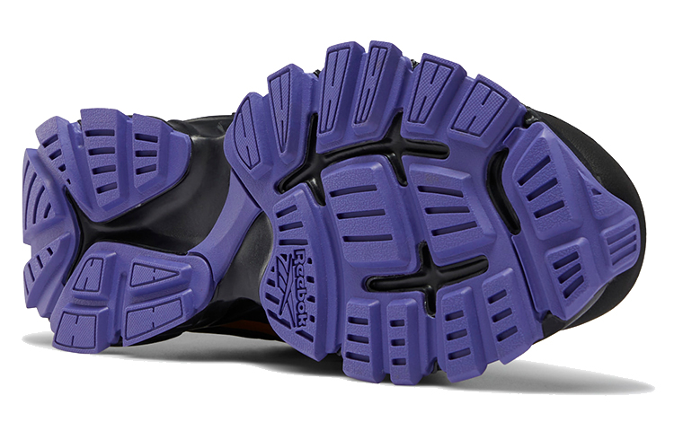 Details for Reebok Royal Hyperium 'Hitam Ungu Kasut Lari' FX2382