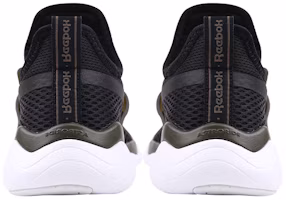 Shop Reebok Royal Nova MTM 低筒跑步鞋 黑