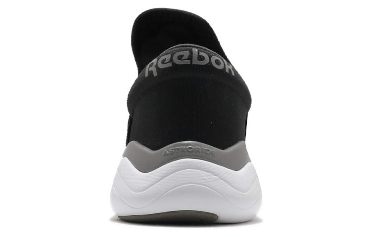 Purchase Reebok Royal Nova Supreme ''Noir'' DV4811