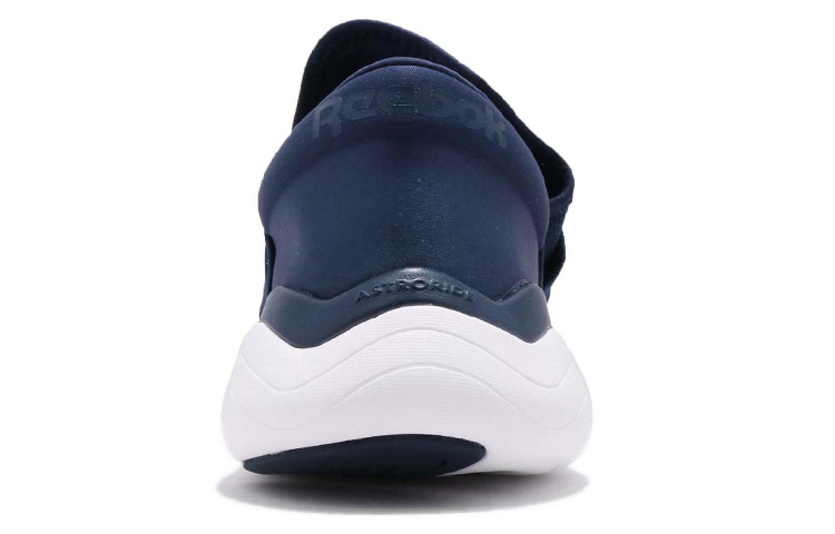 Shop リーボック ロイヤルノヴァ 至高の紺 (Rībokku Roiyaru Nova Shikō no Kon) CN5294