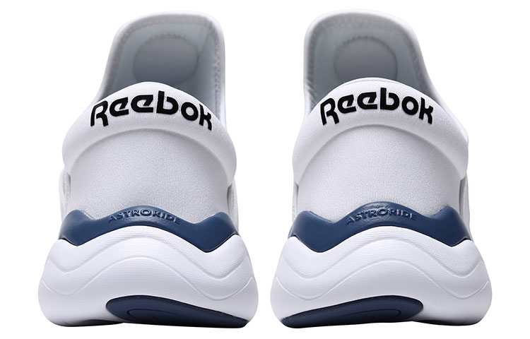 Shop Reebok Royal Nova Supreme 白藍色 跑步鞋