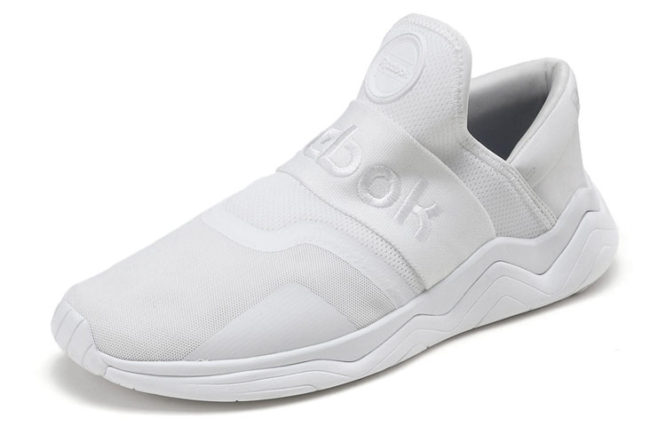 Lookbook Reebok皇家諾瓦至尊 白色 慢跑鞋