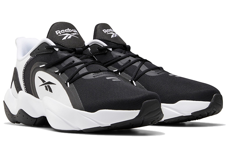 Lookbook Sepatu Lari Reebok Royal Pervader Bold Hitam/Putih FX2345