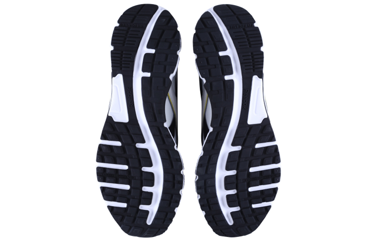 Purchase Reebok Royal Run Finish 'Hitam Putih' Sepatu Olahraga DV8327