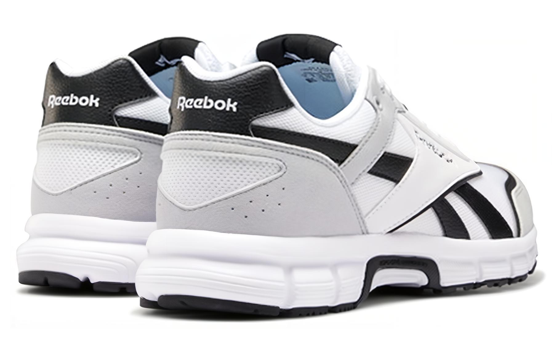 Shop Reebok Royal Run Finish 'Putih Kelabu Hitam' DV8772