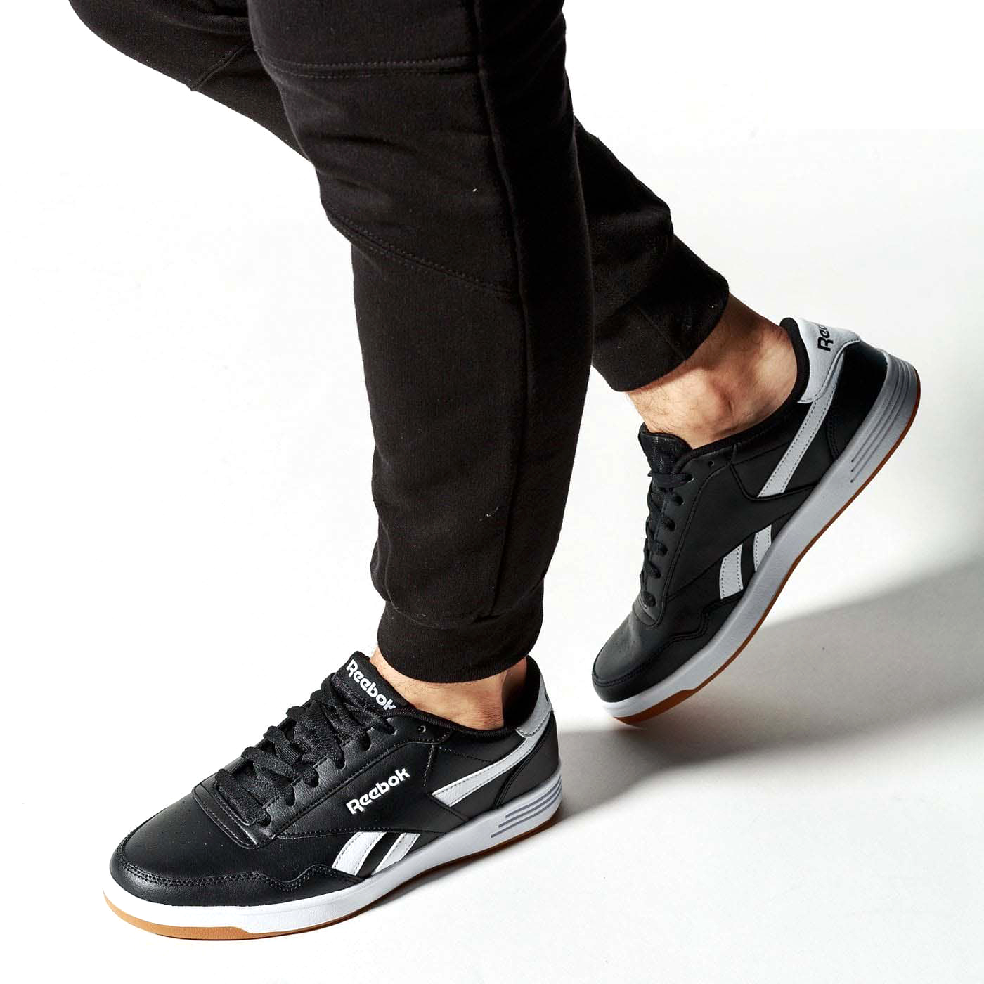 Sizing Reebok Royal Techque ''Black Gum'' CN3195