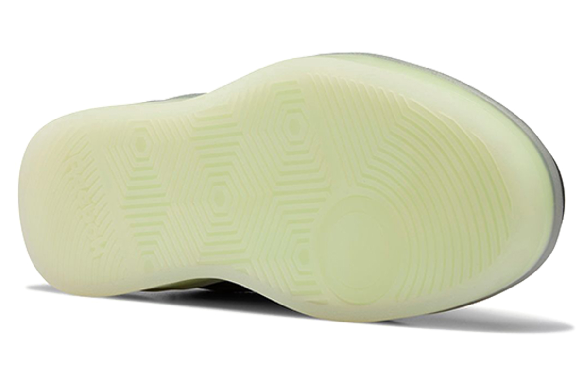 Details for Reebok Royal Techque T CE 黑色 球鞋