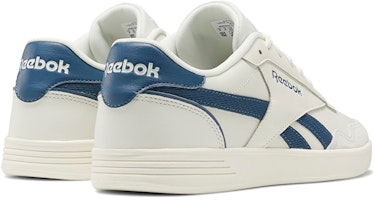 Reebok Royal Techque 低筒 板鞋 男女同款 米白藍 Shop Reebok Royal Techque 低筒 板鞋 男女同款 米白藍