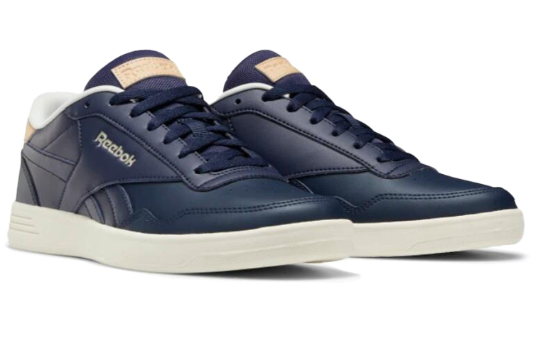 Lookbook リーボック ロイヤルテックT ブルー FW8323