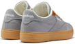 Shop 锐步Royal Techque T Vulc跑鞋 灰色 EG5125