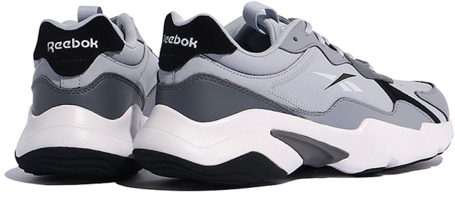 Reebok Royal Turbo Impulse Cln 灰色跑步鞋 Shop Reebok Royal Turbo Impulse Cln 灰色跑步鞋