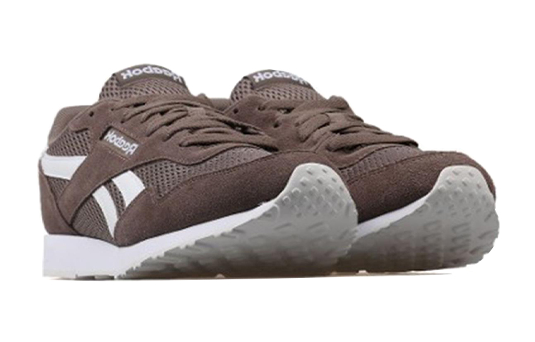 Shop 銳步 Royal Ultra 減震防滑 低筒休閒運動鞋 棕色