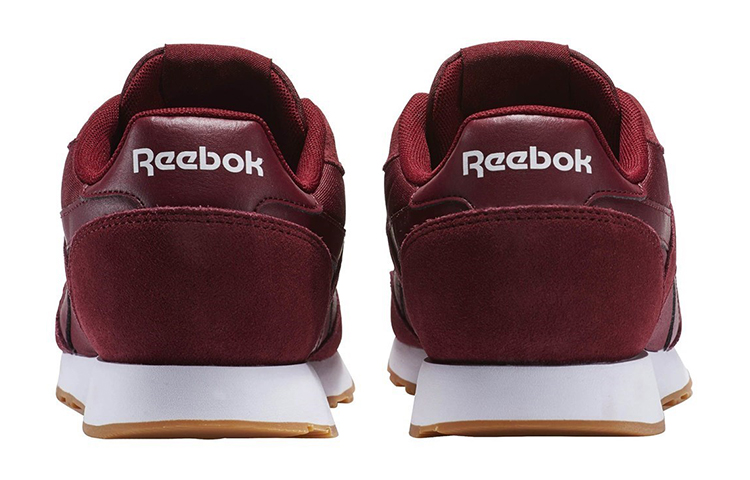 Shop Reebok Royal Ultra 低筒 跑步鞋 男女同款 酒紅色
