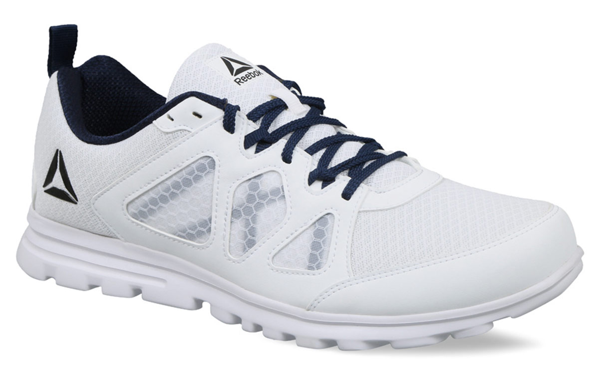 Lookbook リーボック ラン アフェクト エクストリーム LP 白黒 CN4549