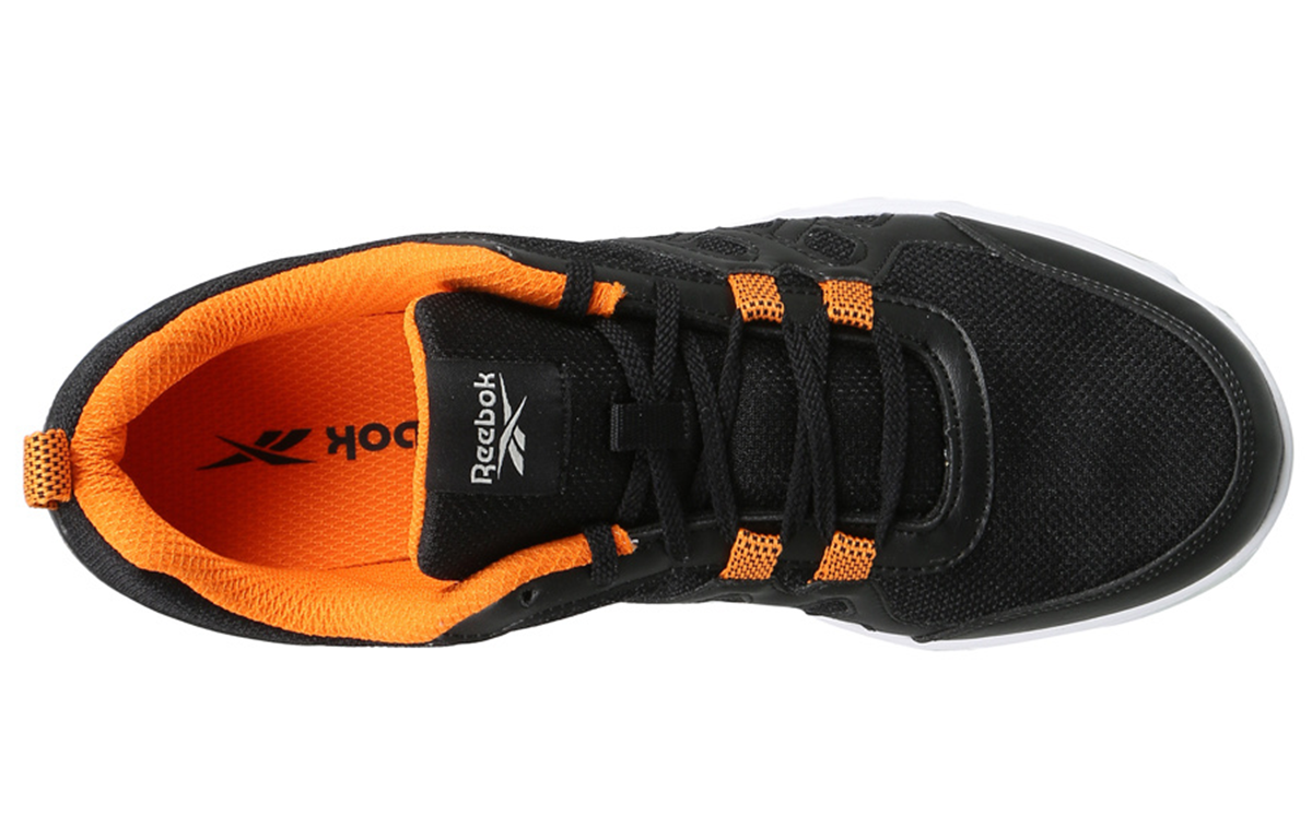 Shop リーボック ランフュージョン エクストリーム 黒×オレンジ FW0344