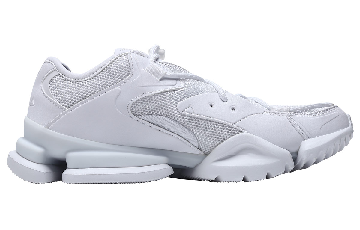 Order Reebok Run.R 96 'Putih' Sneakers CN4606