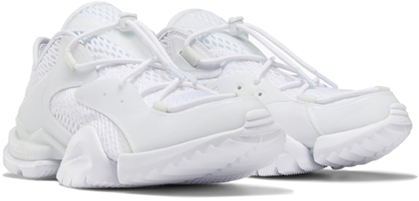 리복 런_R 96 화이트 (Reebok Run_R 96 White) DV9794 Lookbook 리복 런_R 96 화이트 (Reebok Run_R 96 White) DV9794