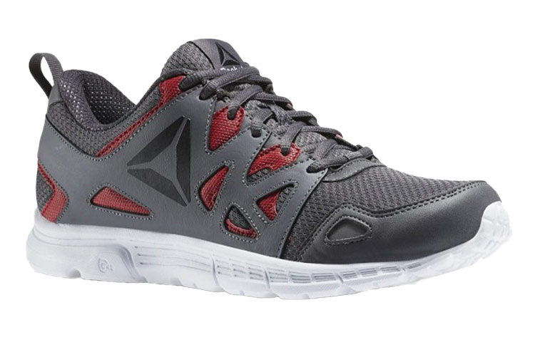 Lookbook 锐步 Run Supreme 3.0 Mt '灰红'跑鞋 BS7102