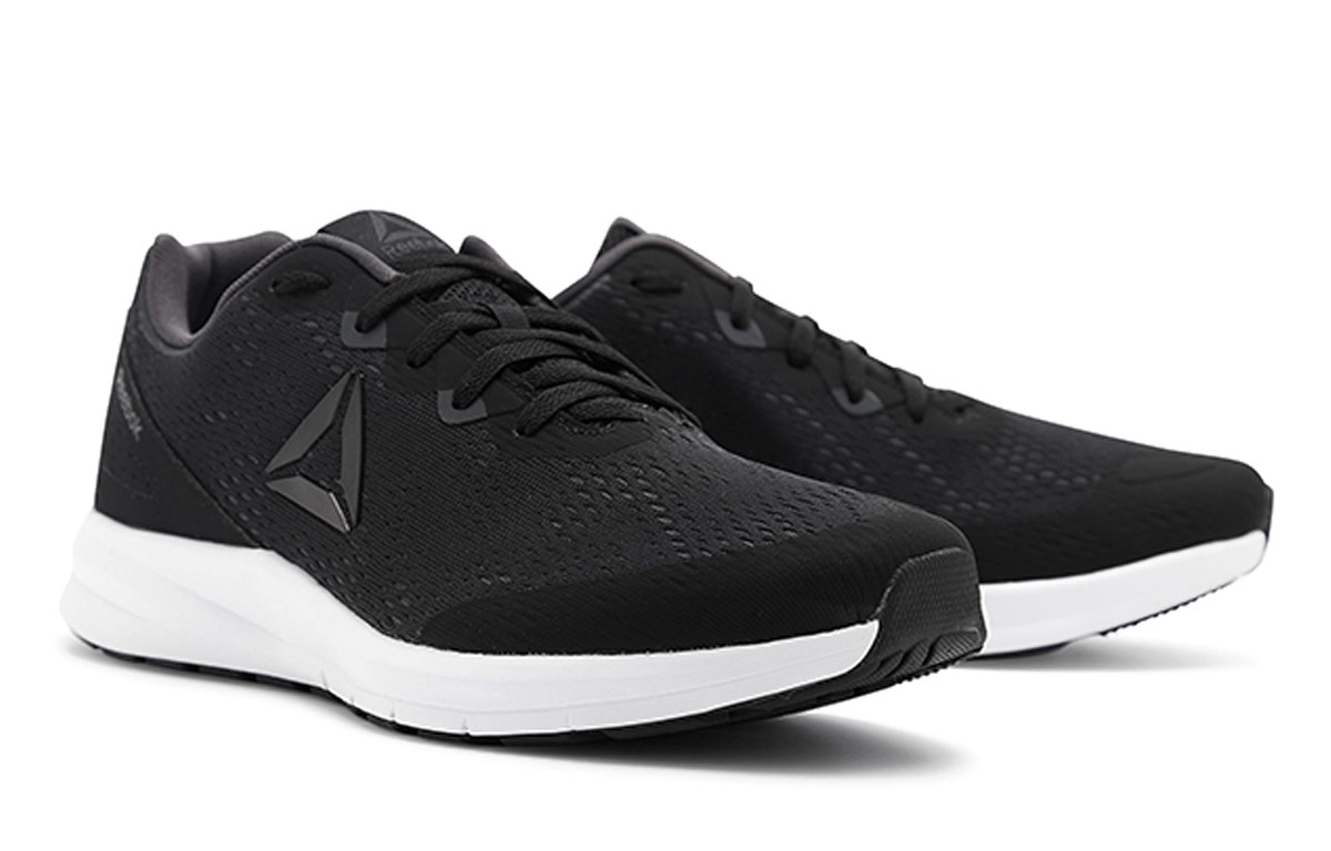 Lookbook Reebok Runner 3.0 4E ''Zwart Wit'' DV9587