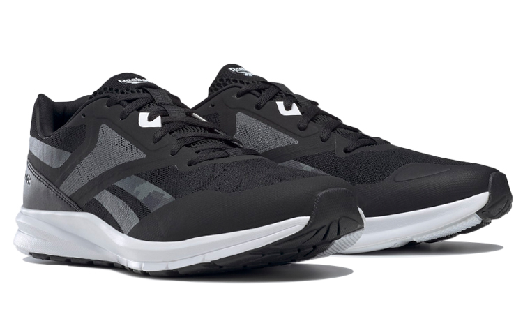 Lookbook 銳步 Runner 4.0 舒適透氣 耐磨運動跑步鞋 黑灰
