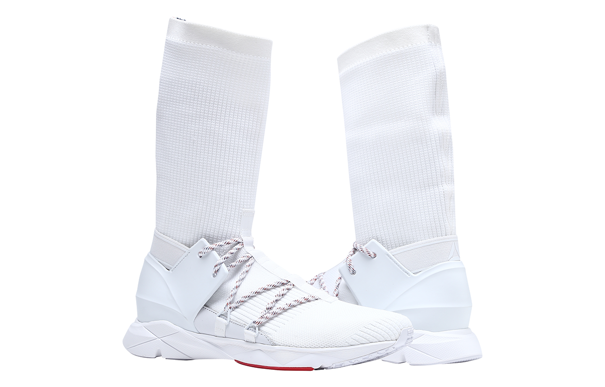 Lookbook Reebok 跑步籠式襪套 高筒跑鞋 男款 白色