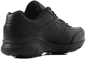 Reebok Sepatu Lari Rendah 'Hitam' M48150 Lookbook Reebok Sepatu Lari Rendah 'Hitam' M48150