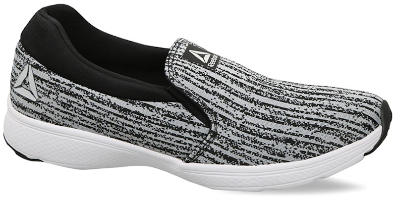 Reebok Running Stride Slip-Ons ''Nero Bianco'' EG0048 Lookbook Reebok Running Stride Slip-Ons ''Nero Bianco'' EG0048