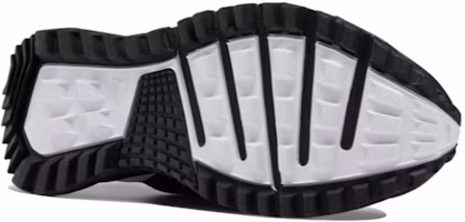 Details for Reebok Sawcut 7.0 Gore-Tex 'Gris Verdadero Negro' EF3774