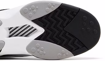 锐步蓝球鞋Shaq Attaq 'MVP' 100032830 Purchase 锐步蓝球鞋Shaq Attaq 'MVP' 100032830