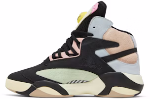Reebok Shaq Attaq 'Smiley' Sneakers GX2250 Lookbook Reebok Shaq Attaq 'Smiley' Sneakers GX2250