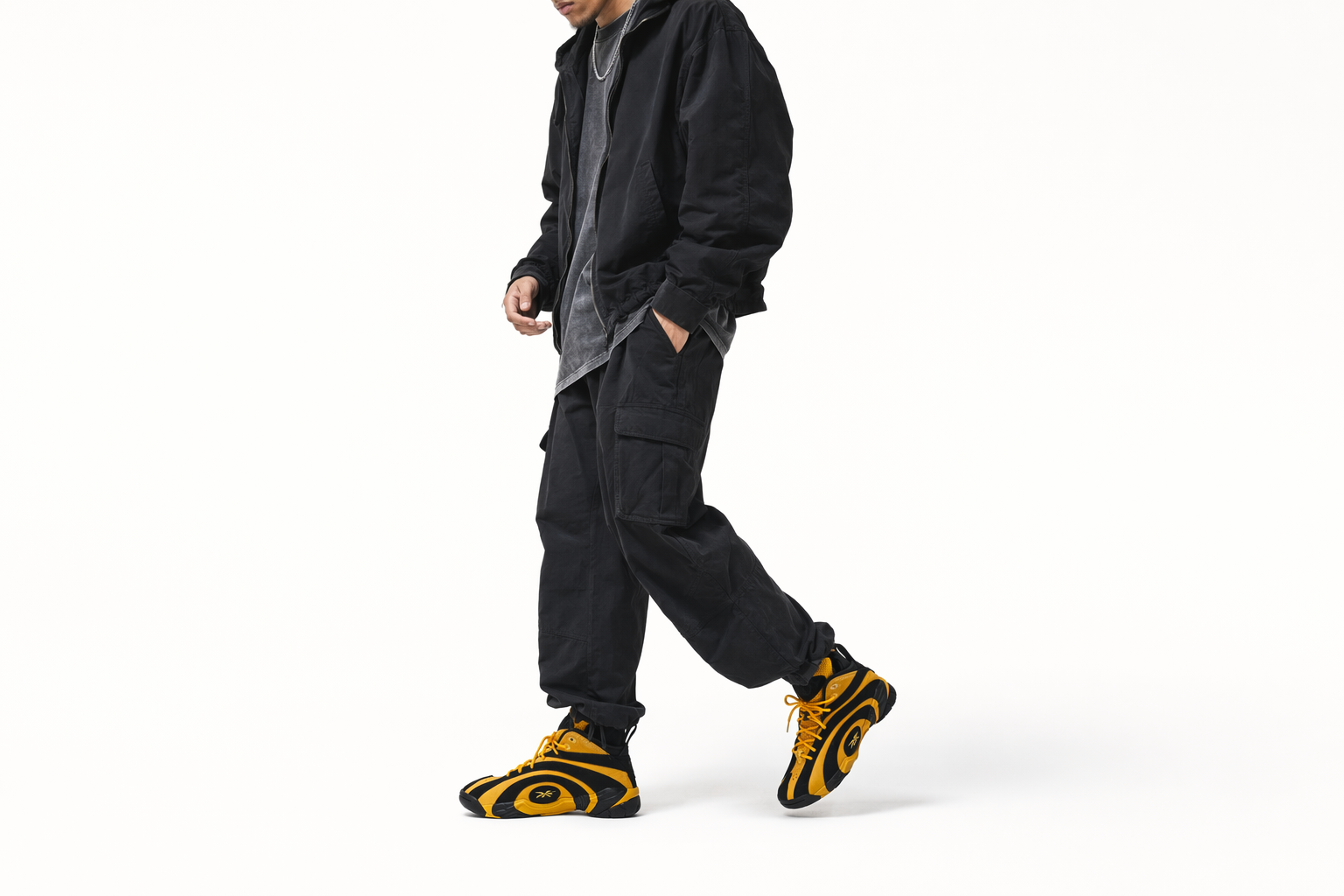 Order Reebok Shaqnosis 'Shaq Fu' Sepatu Basket FX3343