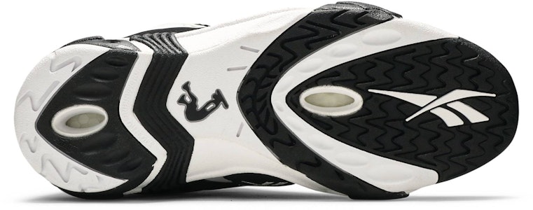 Reebok Shaqnosis OG 'Hitam Putih' V48350 Shop Reebok Shaqnosis OG 'Hitam Putih' V48350