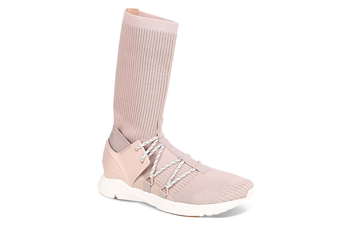 Lookbook 리복 삭 케이지 핑크 (Reebok Sak Keiji Pingkeu) CN2485